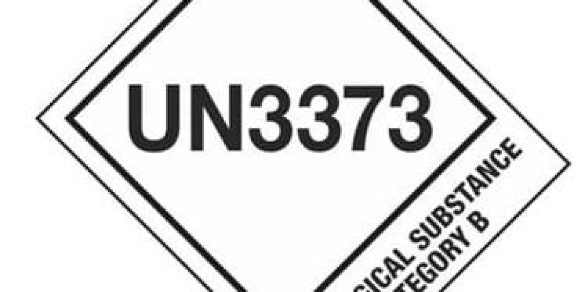 The diamond-shaped UN3373 label